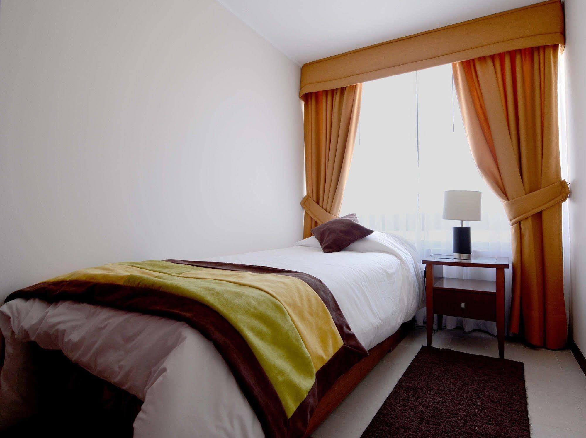 Rent A Bustamante 3* Santiago