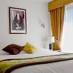 Rent A Home Bustamante